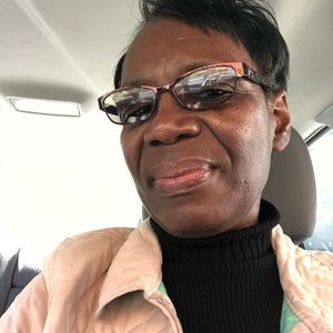 Meet your Posher, Sandra